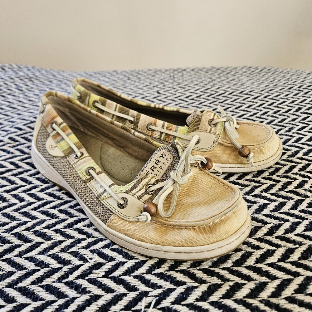Sperry Top-Sider Boat Shoes In Beige/Plaid: Women's Size 8.5